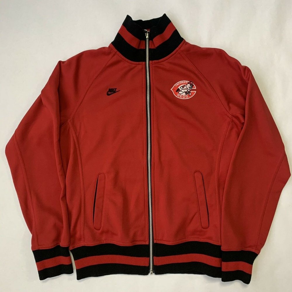 Vintage Nike MLB Cincinnati Reds Cooperstown Colle